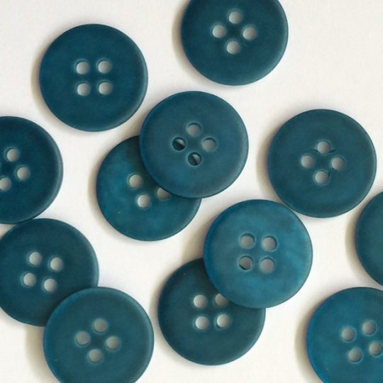 Petrol Blue River Shell 15mm Buttons