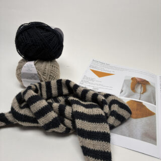 The Bunting Scarf Kit